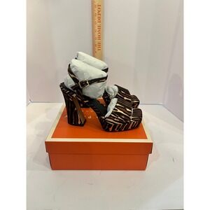 Katy Perry The Square Open Sandal Liger Print Satin Platform Heels 5M Black Mult